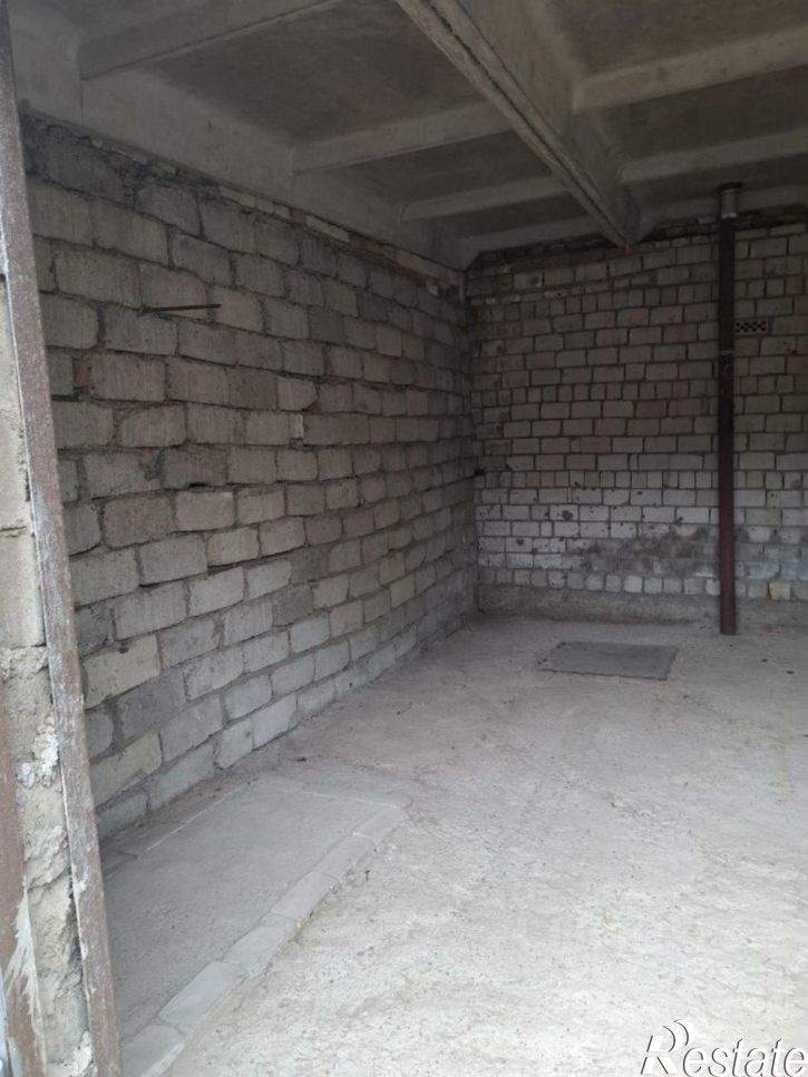 Гараж/парковка