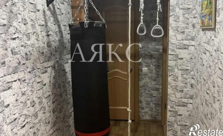 2-комн квартира Стахановская улица, 18А,  д. 18А