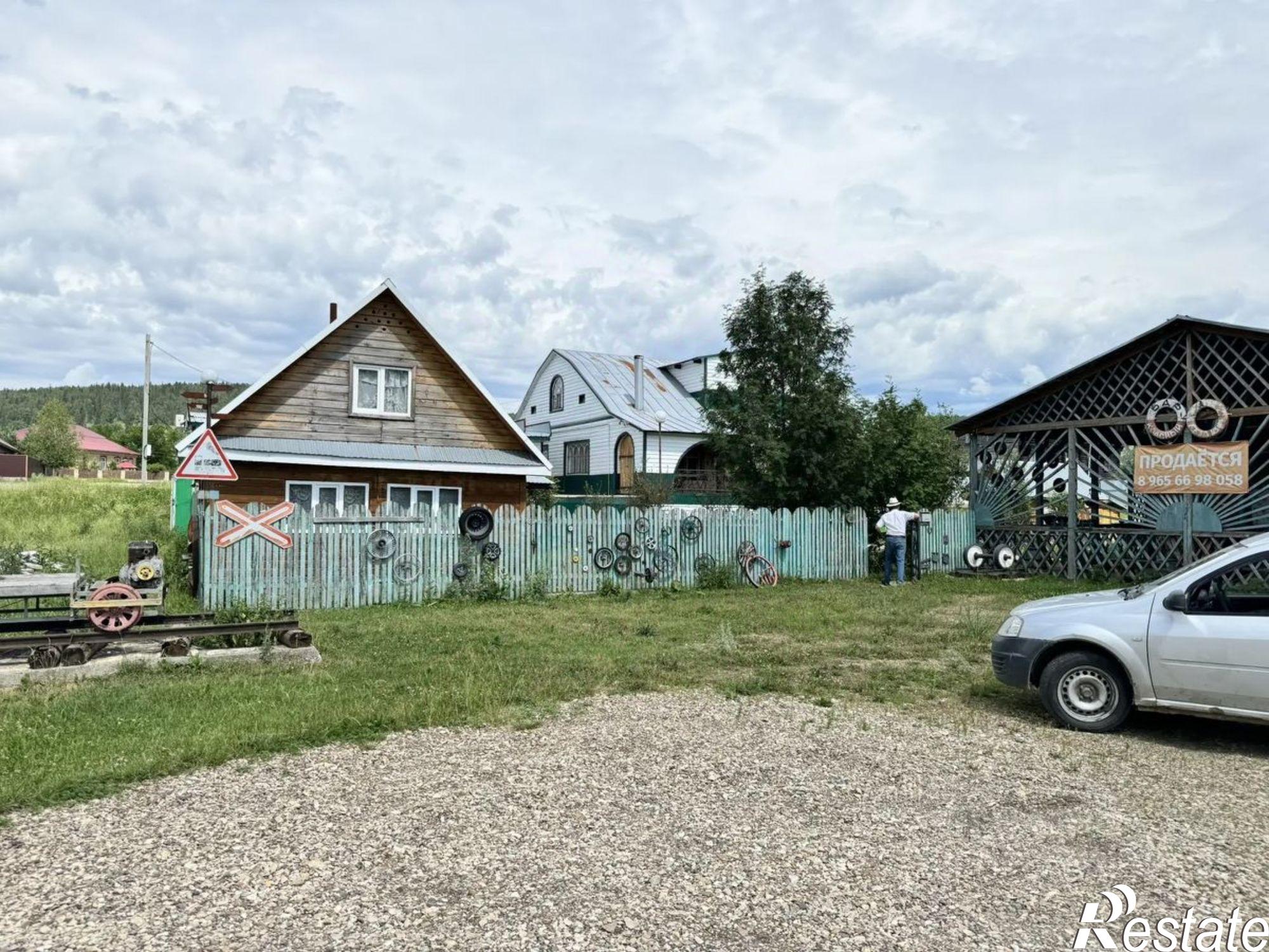 Купить дачу, дом, коттедж за 18 000 000 рублей на ул Советская, 11/1