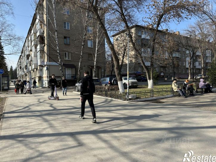 Торговое помещение Уфа, улица 40 лет Октября, 4А