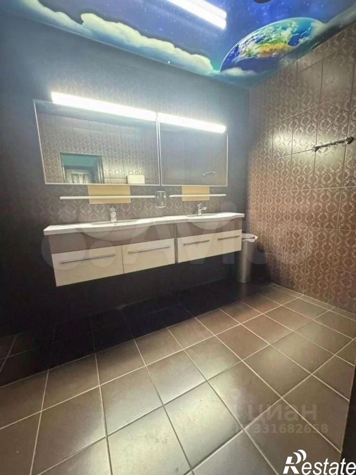 Отдельное здание Октябрьский