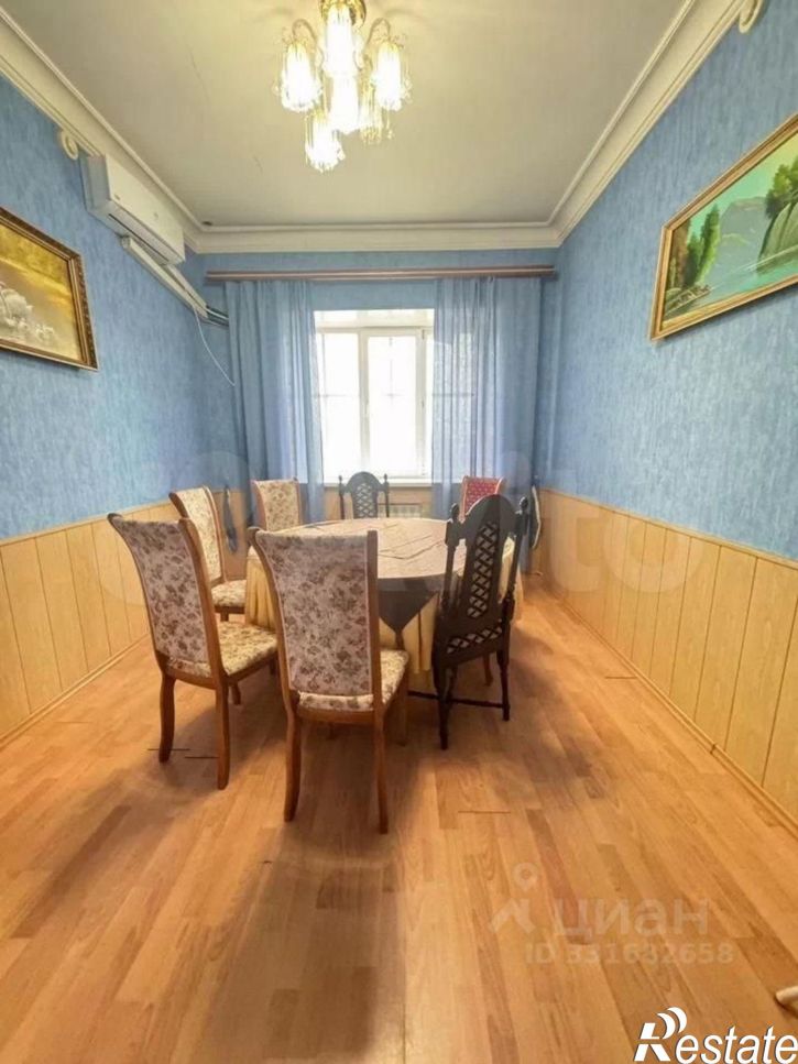 Отдельное здание Октябрьский