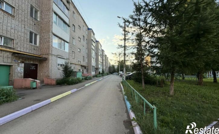 2-комн квартира Туймазы, улица Комарова, 4