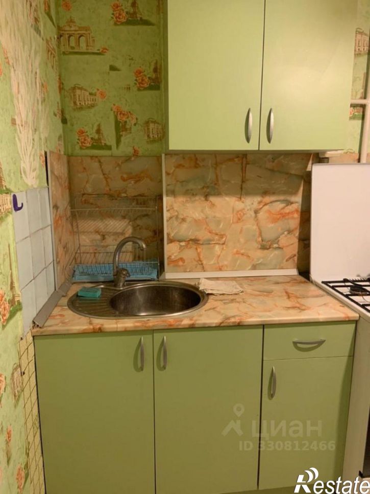 1-комн квартира ул Комарова, 15,  д. 15