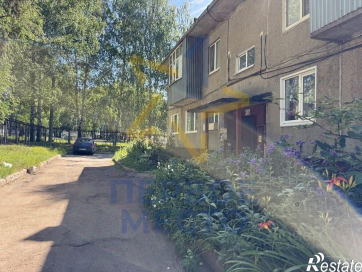 2-комн квартира ул Братьев Першиных, 3/4,  д. 3/4