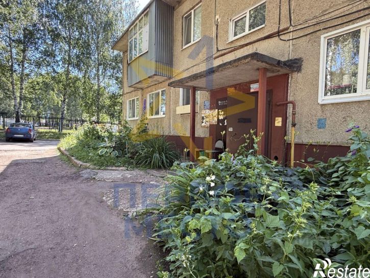 2-комн квартира ул Братьев Першиных, 3/4,  д. 3/4
