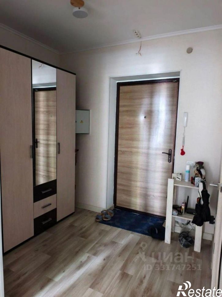 1-комн квартира Дёма м-н, улица Генерала Ишбулатова, 8/1