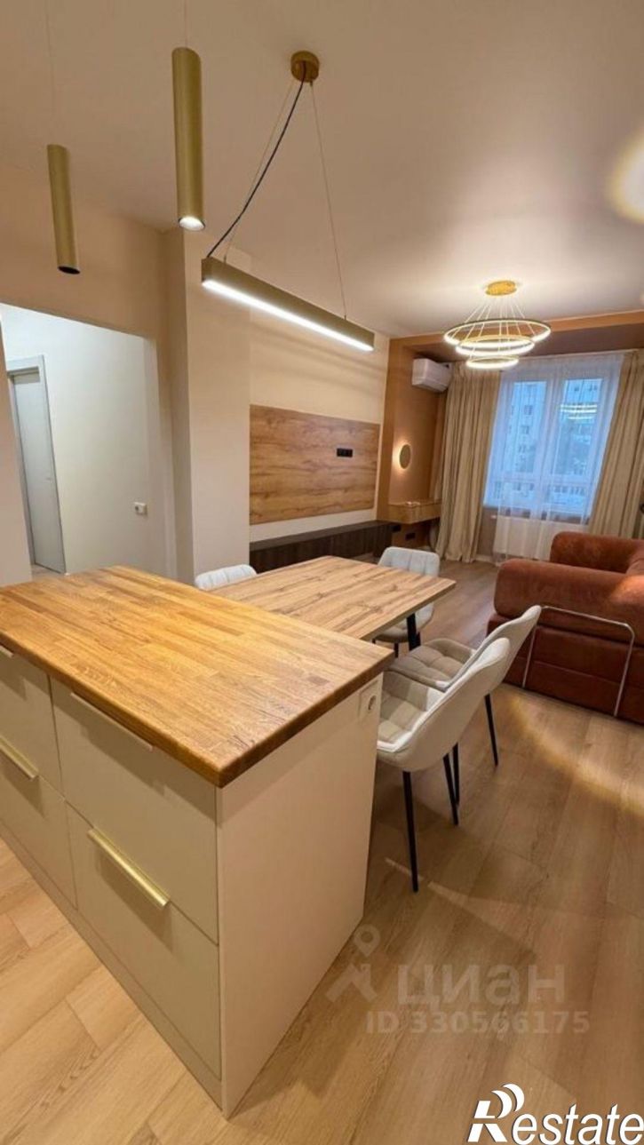 3-комн квартира Уфа, Айская улица, 61