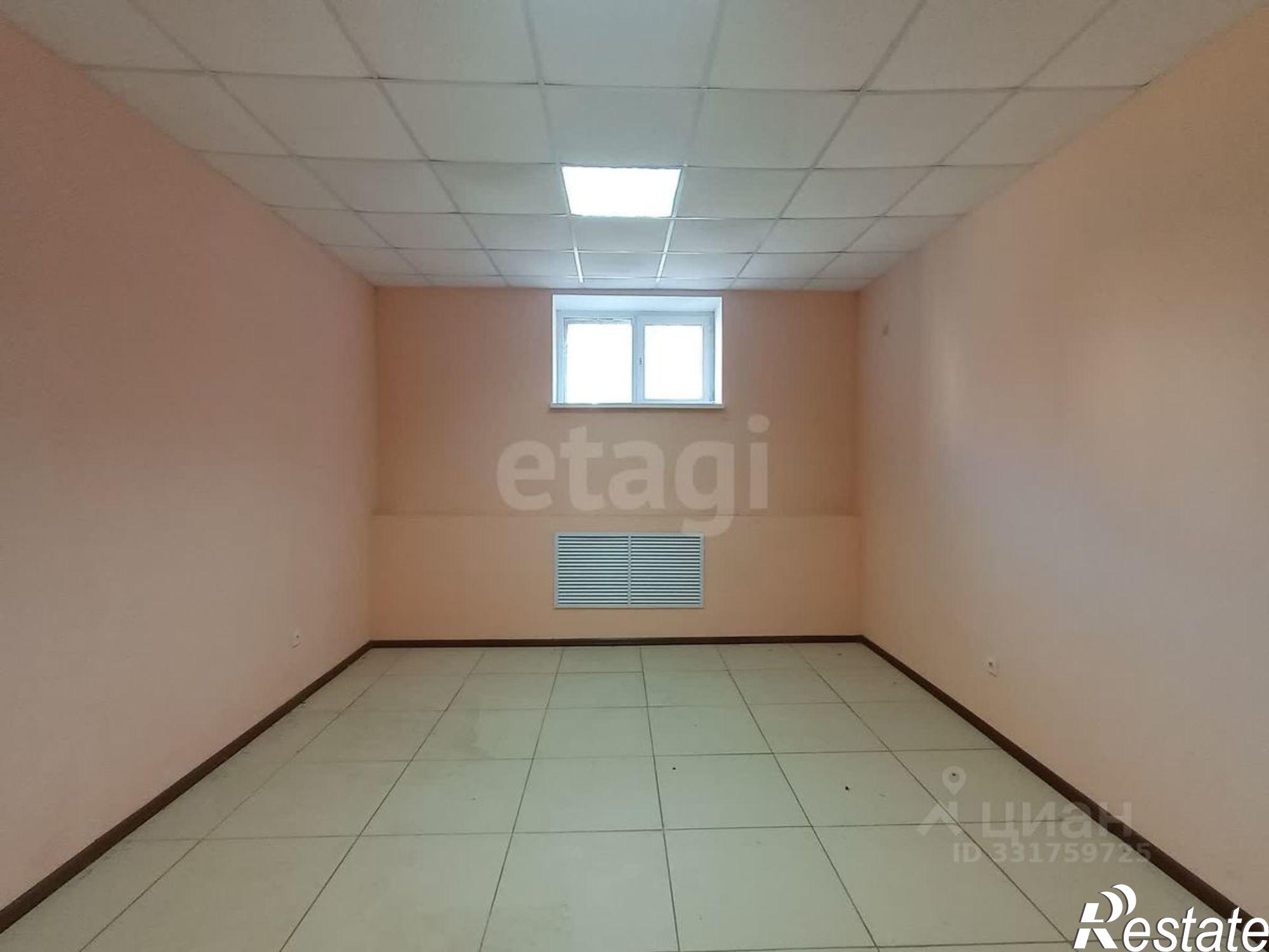 Купить офис, помещение под офис за 10 473 800 рублей на ул Лазурная, 7