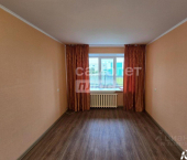2-комн, 44кв м, этаж 1/5 мкр 32-й, 11