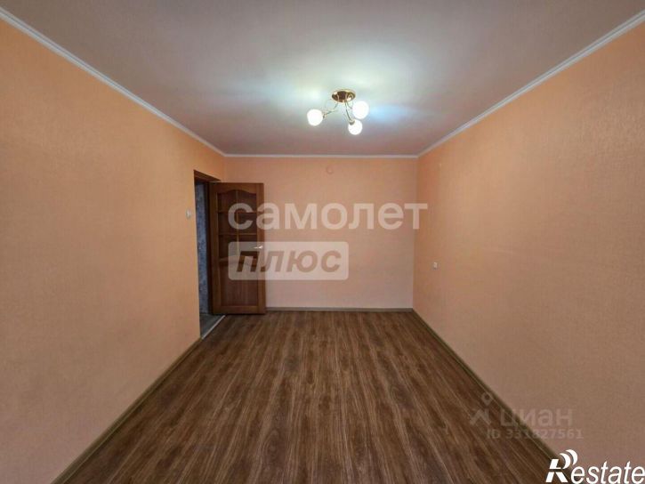 2-комн квартира мкр 32-й, 11,  д. 11