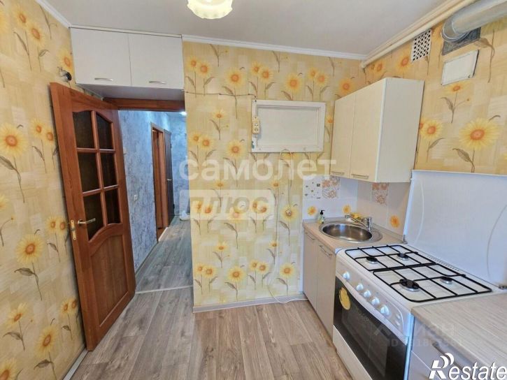 2-комн квартира мкр 32-й, 11,  д. 11