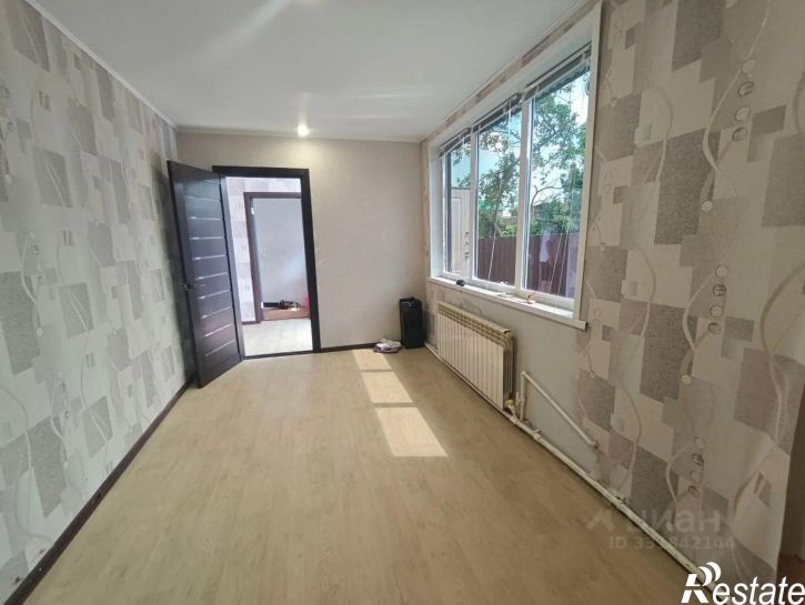 4-комн квартира ул Космонавтов, 12А,  д. 12А