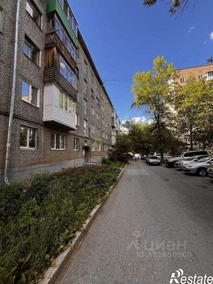 2-комн квартира улица Блюхера,дом 50
