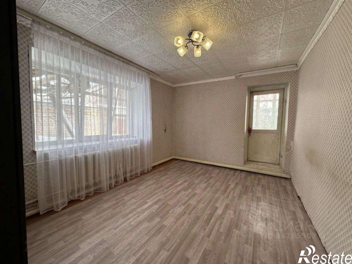 2-комн квартира улица Новоженова,дом 9/1