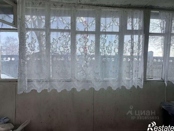 2-комн квартира улица Новоженова,дом 9/1