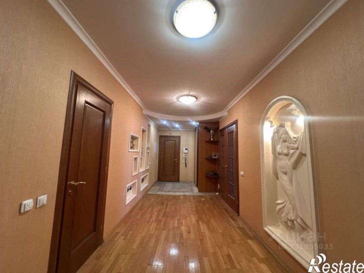 4-комн квартира улица Карла Маркса,дом 53/1