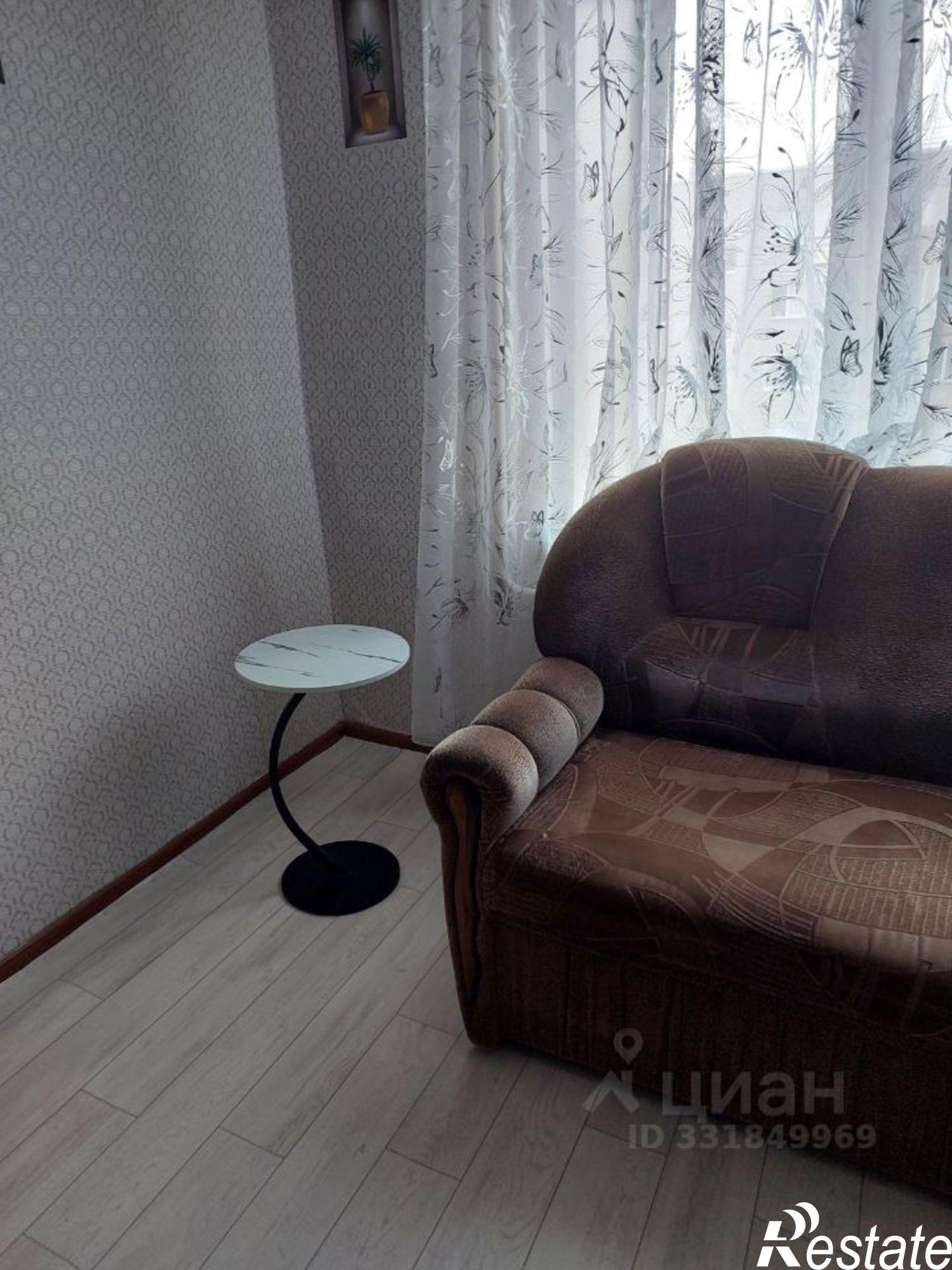 Купить комнату за 890 000 рублей на ул Комарова, 26а