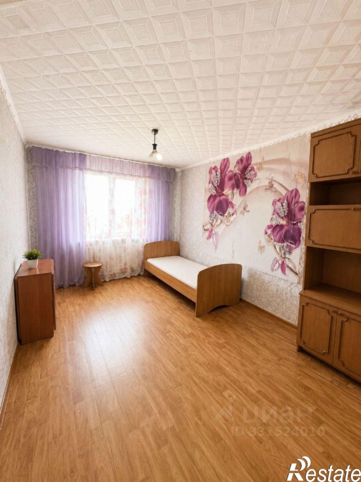 3-комн квартира Индустриальное шоссе, 12,  д. 12