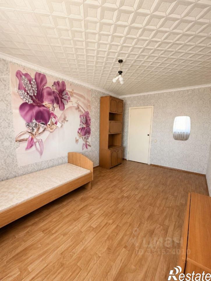 3-комн квартира Индустриальное шоссе, 12,  д. 12