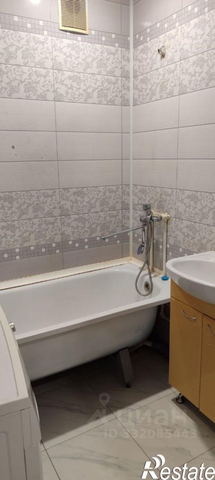 2-комн квартира ул Осенняя, 2,  д. 2