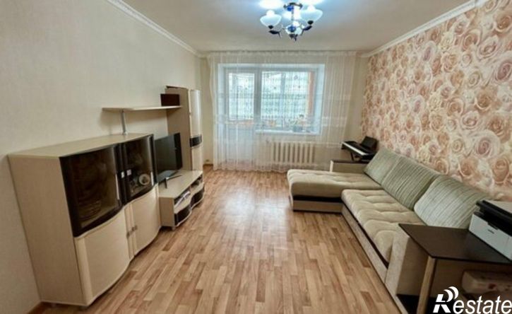 3-комн квартира ул 70 лет Октября, 5а,  д. 5а