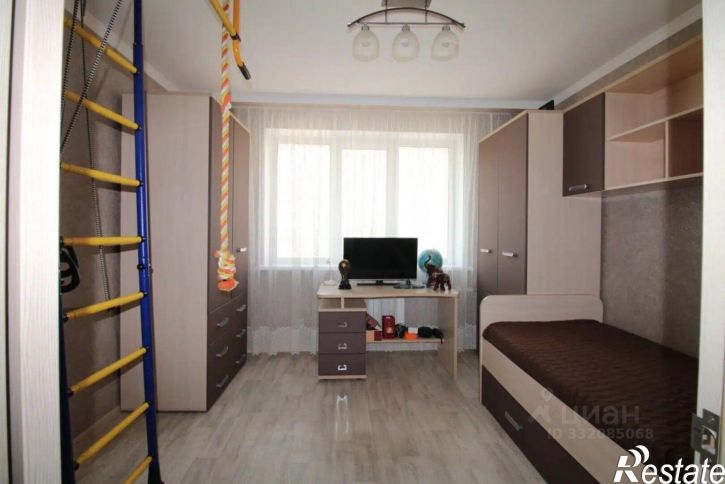 3-комн квартира ул 70 лет Октября, 13а,  д. 13а
