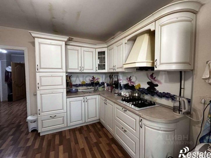 3-комн квартира улица Дагестанская,дом 25