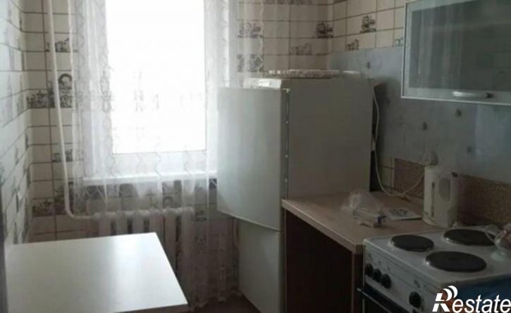3-комн квартира ул Первых Строителей, 12,  д. 12