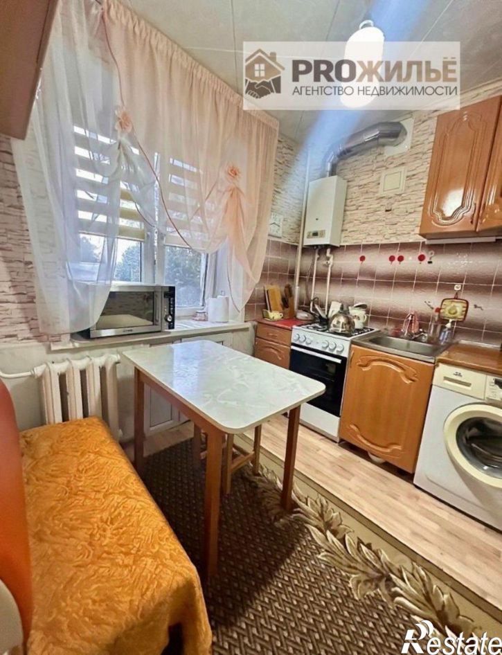2-комн квартира ул Революционеров, 12,  д. 12