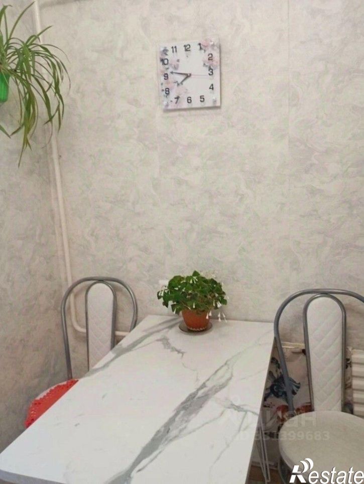 2-комн квартира Стерлитамак, ул. Сазонова, 8