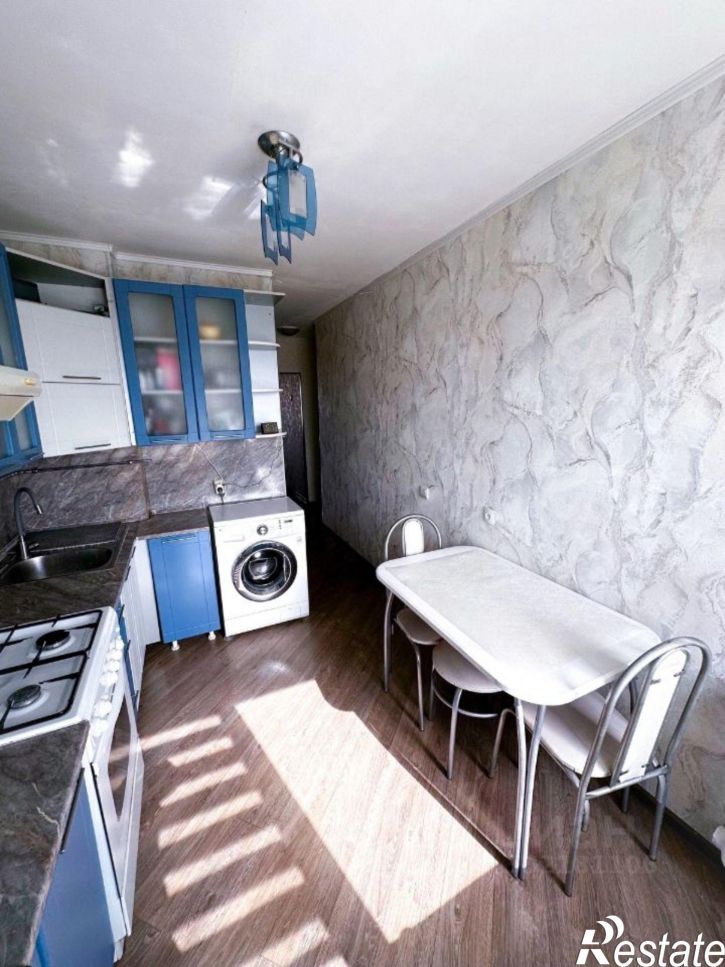 3-комн квартира ул Седова, 107,  д. 107