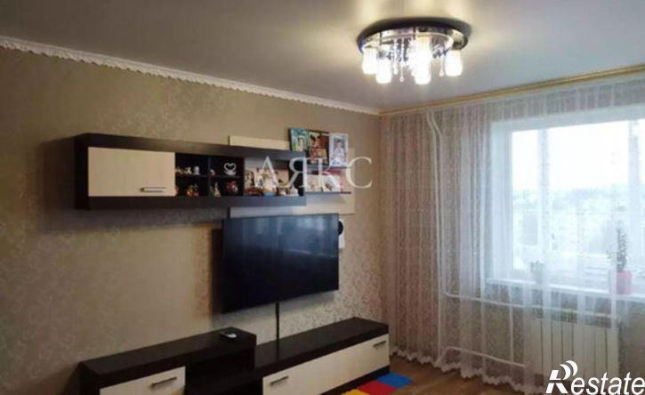 3-комн квартира ул Космонавтов, 6,  д. 6