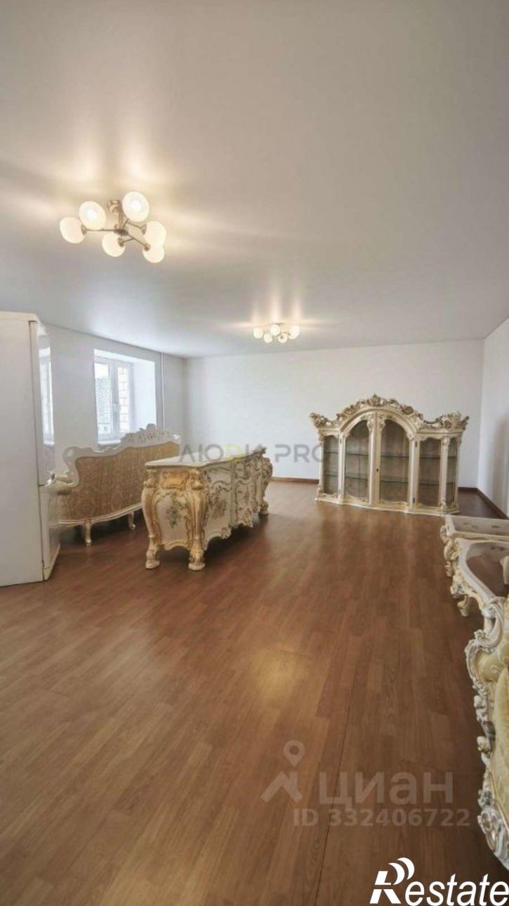 3-комн квартира улица Российская,дом 98к1