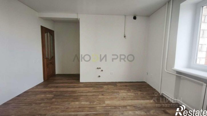 3-комн квартира улица Российская,дом 98к1