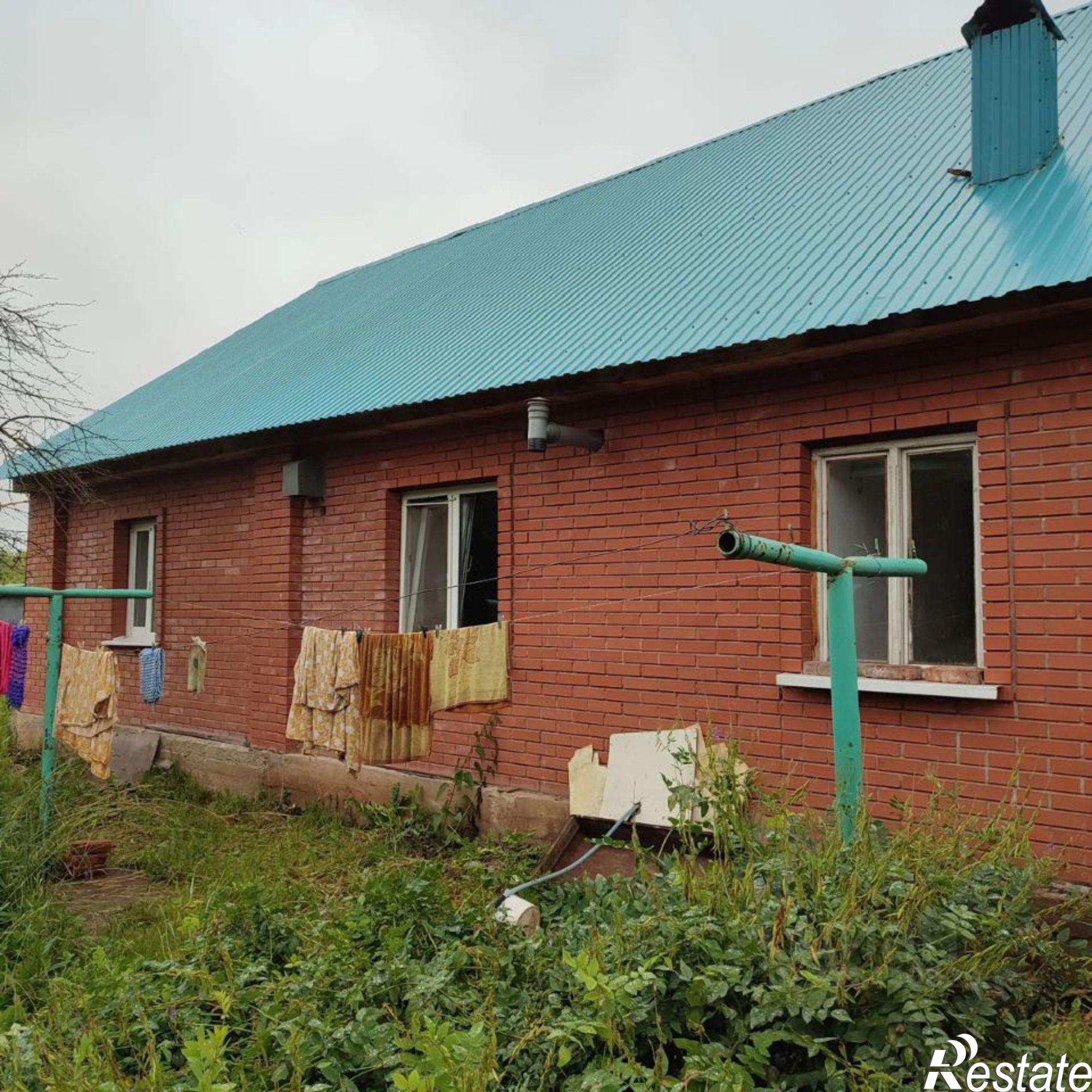 Купить дачу, дом, коттедж за 3 200 000 рублей на ул Комсомольская, 6