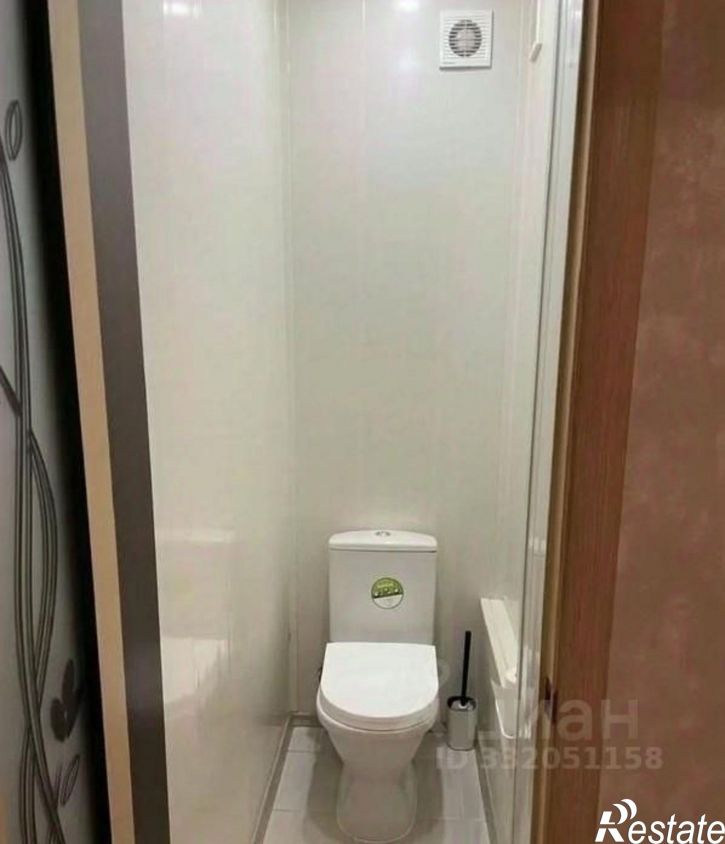 2-комн квартира ул Комарова, 2,  д. 2