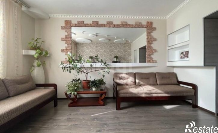 3-комн квартира Стерлитамак, проспект Ленина, 4