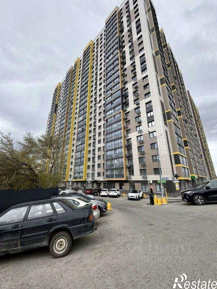 3-комн квартира улица Софьи Перовской,дом 22