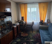 3-комн, 50кв м, этаж 1/5 ул Горького, 9