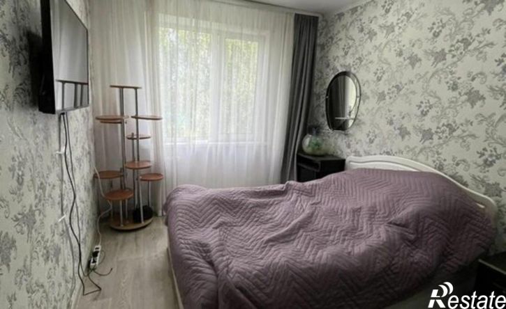 2-комн квартира ул Первых Строителей, 12,  д. 12