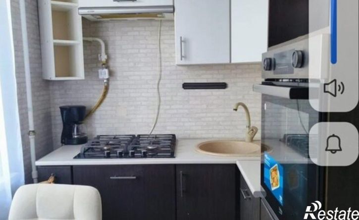 1-комн квартира ул Комарова, 28/1,  д. 28/1