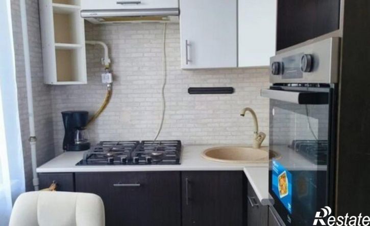 1-комн квартира ул Комарова, 28/1,  д. 28/1