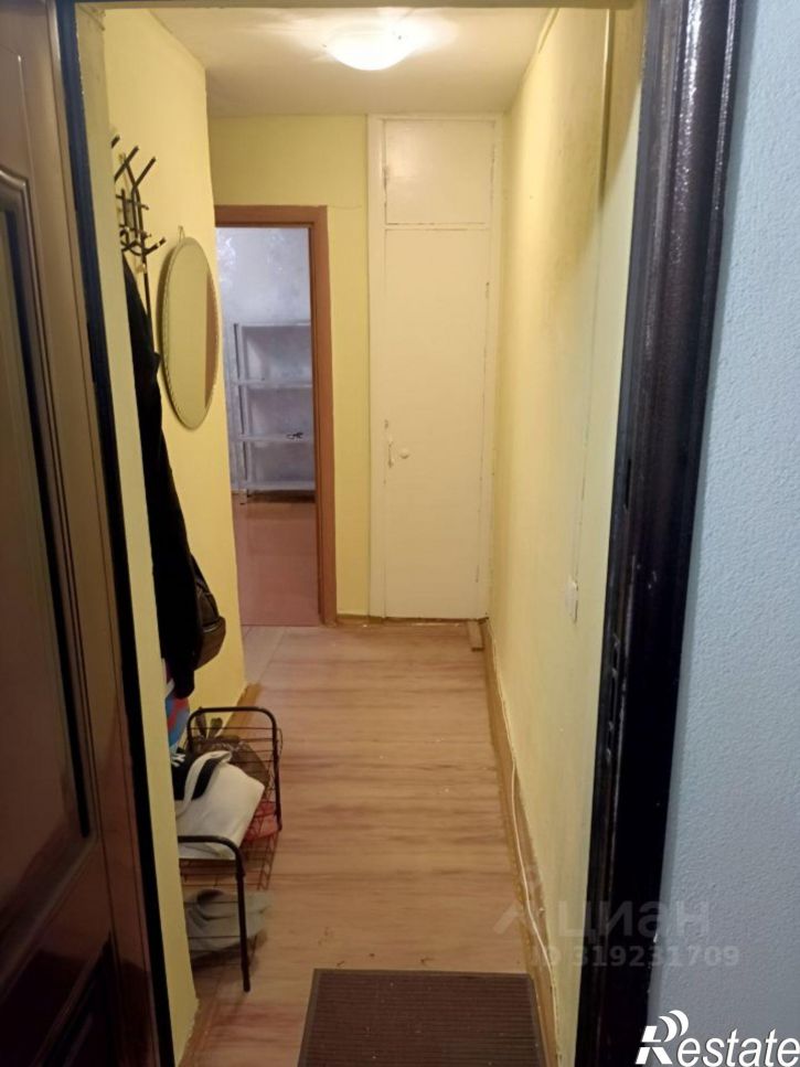 1-комн квартира мкр 32-й, 28,  д. 28