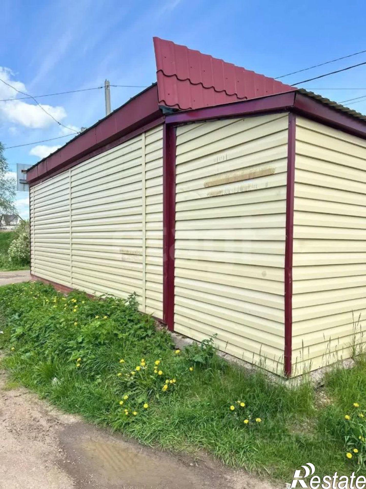 Купить торговое помещение за 1 572 820 рублей на ул Якутова, 8