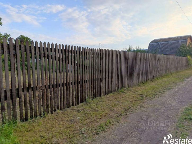 Земельный участок