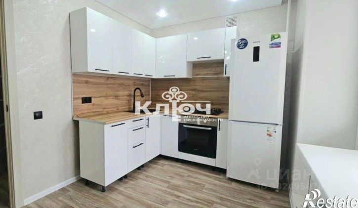 1-комн квартира ул Лазурная, 33,  д. 33