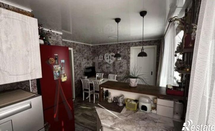 4-комн квартира Стерлитамак, Коммунистическая улица, 29