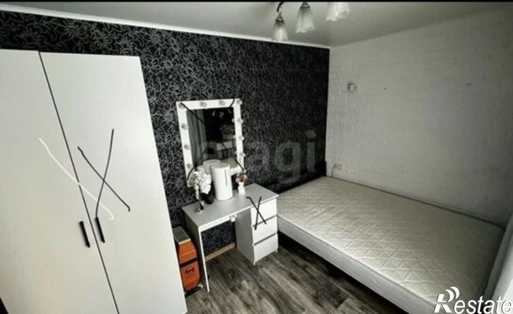4-комн квартира Стерлитамак, Коммунистическая улица, 29