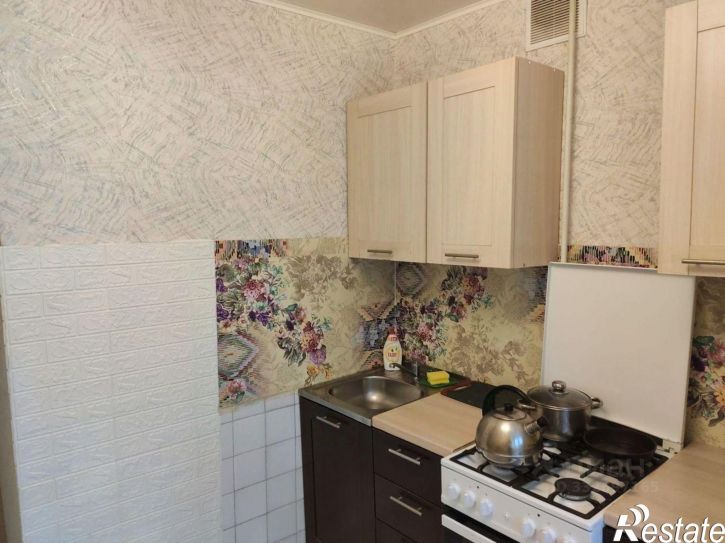1-комн квартира улица Рихарда Зорге, 25